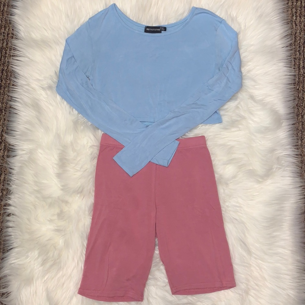 Can be used 5 for $25🎈 but counts as 2sep items.PrettyLittleThing outfit combo!